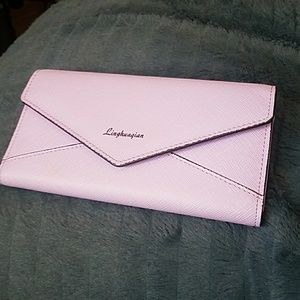 Lilac Wallet